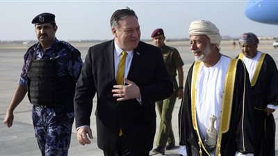 سلطان عمان يلتقي وزير الخارجية الأمريكي