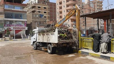 رفع 126 طن قمامة وتراكمات بالواسطى 