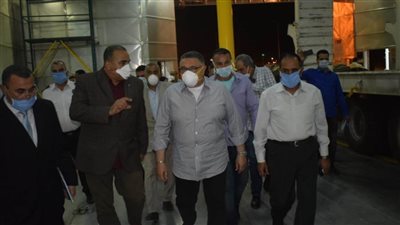 محافظ البحرالأحمر يستقبل 150 عائدًا من السعودية بسفاجا