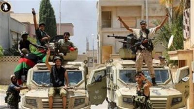 مصدر عسكرى ليبي: الجيش قريب جدا من هدف استراتيجى كبير فى طرابلس 