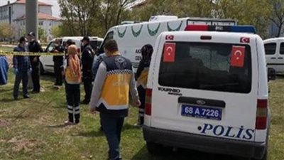 شاب تركي يرهن هاتفه المحمول ليشعل النار في نفسه!