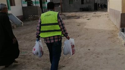 توزيع 18 طن لحوم على الأسر الأكثر احتياجًا بالبحيرة 