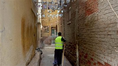  تطهير وتعقيم 12 ألف شارع وميدان بالمنيا