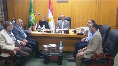 الغرفة التجارية تناقش تنظيم معرض دائم بالإسماعيلية