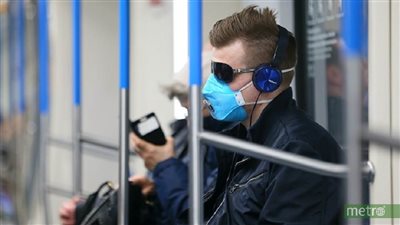 70 دولارًا غرامة عدم ارتداء الكمامة في وسائل النقل العام 