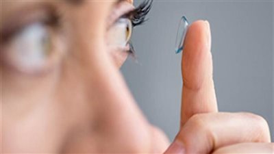 لتجنب الأتربة في الصيف.. نصائح استخدام العدسات اللاصقة
