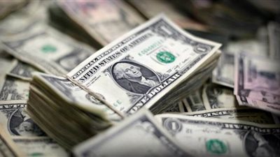 الدولار يرتفع بعد تقرير أمريكي 