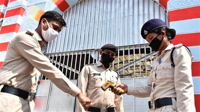 الهند : إصابة 77 سجينا و26 موظفا بفيروس كورونا في أقدم سجون مومباي