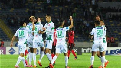قبل مواجهة الزمالك.. الرجاء يخفض أجور لاعبيه