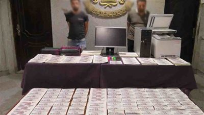 القبض على عصابة احترفت تزوير العملات بالقليوبية
