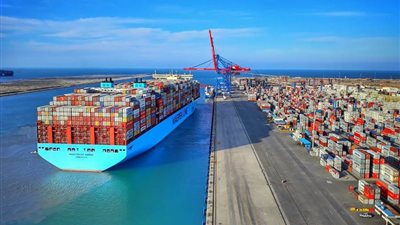 22 سفينة إجمالي الحركة بموانئ بورسعيد