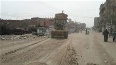 استمرار حملات النظافة ورصف الطرق بالمنيا