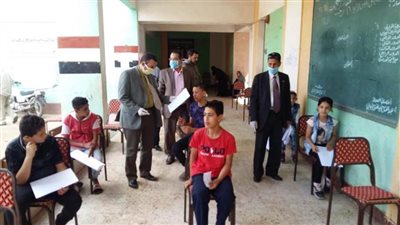 مدارس الدقهلية تتسلم المشروعات البحثية