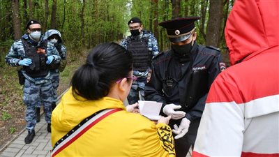 فرار روسية مصابة بكورونا من المستشفى وعملية أمنية للبحث عنها