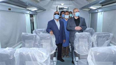 وزير النقل:  تطوير 84 عربة مكيفة وخطة للمزيد من تحسين الخدمات