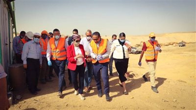 وزيرة البيئة ومحافظ القليوبية يتفقدان سير العمل بالمحطة الوسيطة بشبرا الخيمة