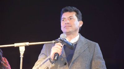 عاجل.. وزير الرياضة يكشف عن الجهة المالكة لـ