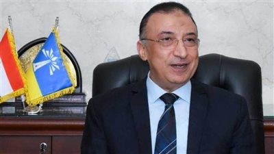 محافظ الإسكندرية ينفي شائعة فتح الكافيهات والمقاهي