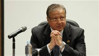 الشاعر السعودي علي الحازمي يلقي قصيدة ضمن سلسلة اقرأ ب