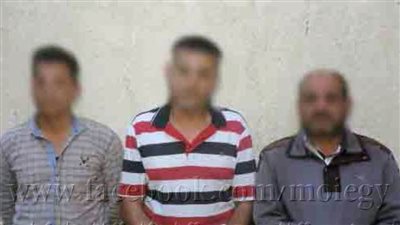 القبض على متلاعبين في الذهب الأسود