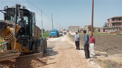 رصف طريق (أبو حمص - أبو هواش) بتكلفة 26 مليون جنيه