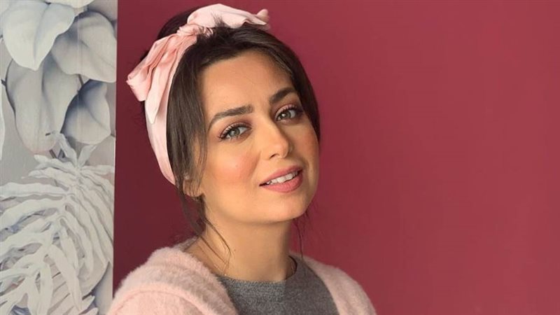 الفنانة هبه مجدي