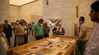 العناني يتفقد قاعات المتحف القومي للحضارة المصرية بالفسطاط (صور)