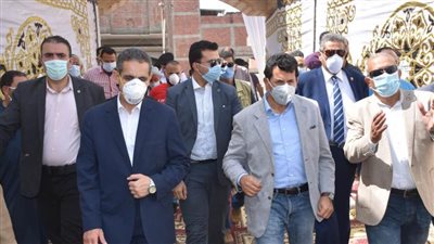 وزير الشباب والرياضة يتفقد أعمال إنشاء ملعب بمركز شباب الراهبين بالغربية 