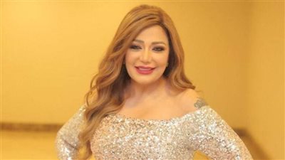 عبير الشاعر: بسبب محمد لطفي في مستشفى المجانين وخالد النبوي راجل شهم 