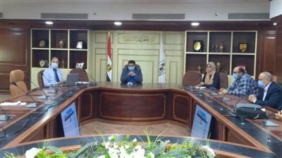 نائب محافظ بني سويف يتابع تطوير المراكز التكنولوجية