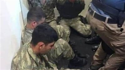 الجيش الليبي يلقى القبض على ١٢مرتزقًا سوريًا بكمين فى معسكر اليرموك