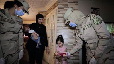 موجز 24..  السيسي يقدم هدايا عينية ومادية لأبناء وأسر الشهداء والمصابين بمناسبة عيد الفطر 