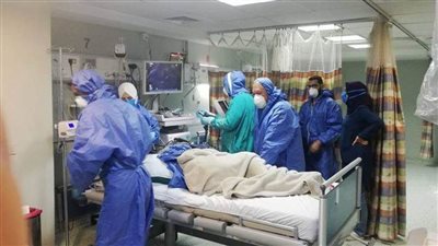  خروج رضيع من مستشفى العزل بملوي 