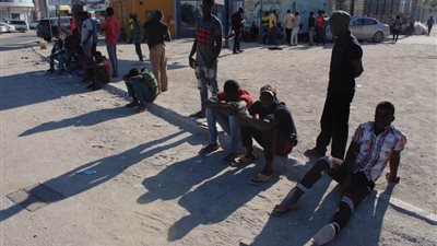 خارجية بنجلاديش: المهاجرون الذين قتلوا في ليبيا تعرضوا للخطف والتعذيب