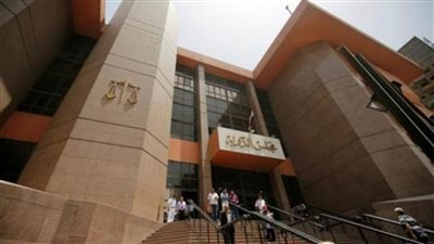 مجلس الدولة يلزم القضاة والموظفين بارتداء الكمامات