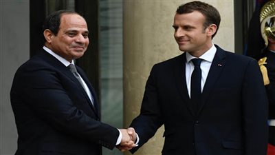 موجز 24 .. السيسي يبحث هاتفيًا مع نظيره الفرنسي تطورات القضية الليبية