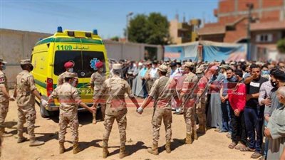 بالصور.. جنازة عسكرية لشهيد العمليات الإرهابية بمسقط رأسه بالمنوفية