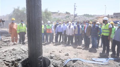 كامل الوزير: تنفيذ (8) محاور على النيل بتكلفة 12 مليار جنيه 