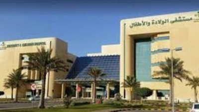 عملية ناجحة لإعادة جزء من الدماغ خارج رأس طفل في مستشفى للولادة بالسعودية