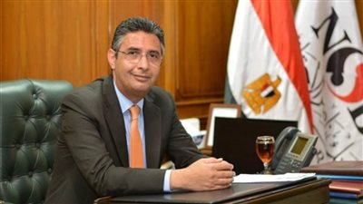شريف فاروق قائما بأعمال رئيس مجلس إدارة الهيئة القومية للبريد