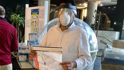 عاجل.. إتاحة الكمامات الجراحية وأقنعة الوجه والمطهرات بـ 