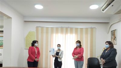  السياحة.. غادة شلبى تسلم المتدربين شهادات الاجتياز