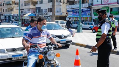 ضبط 25 سائقا في دمياط لعدم ارتدائهم الكمامة