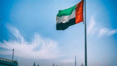 الإمارات.. عودة نصف الموظفين الحكوميين إلى العمل