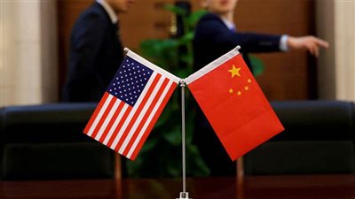 بكين تهدد واشنطن بعواقب إجراءاتها ضد الشركات الصينية