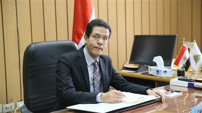 برامج تدريبية لمناقشة الرسائل العلمية للباحثين بجامعة بنها