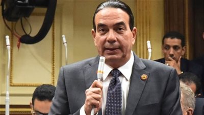 برلماني يطالب بخط ساخن للشكاوى من المستشفيات الخاصة