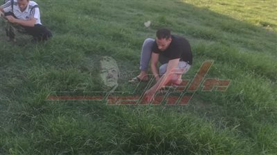 حسام باولو يشارك في تنجيل ملعب مركز شباب صنافير بقليوب