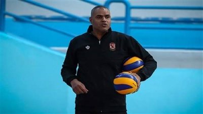 طائرة سيدات الأهلي تبحث عن دعم صفوفها بمحترفة