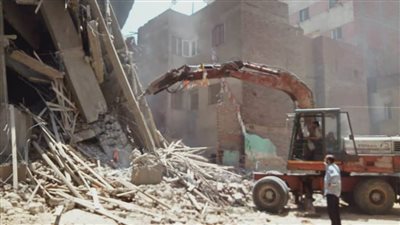 محافظ الجيزة.. إزالة 16 عقارا مخالفا